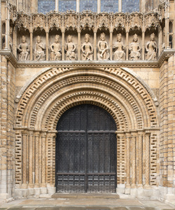 kathedraal deuren